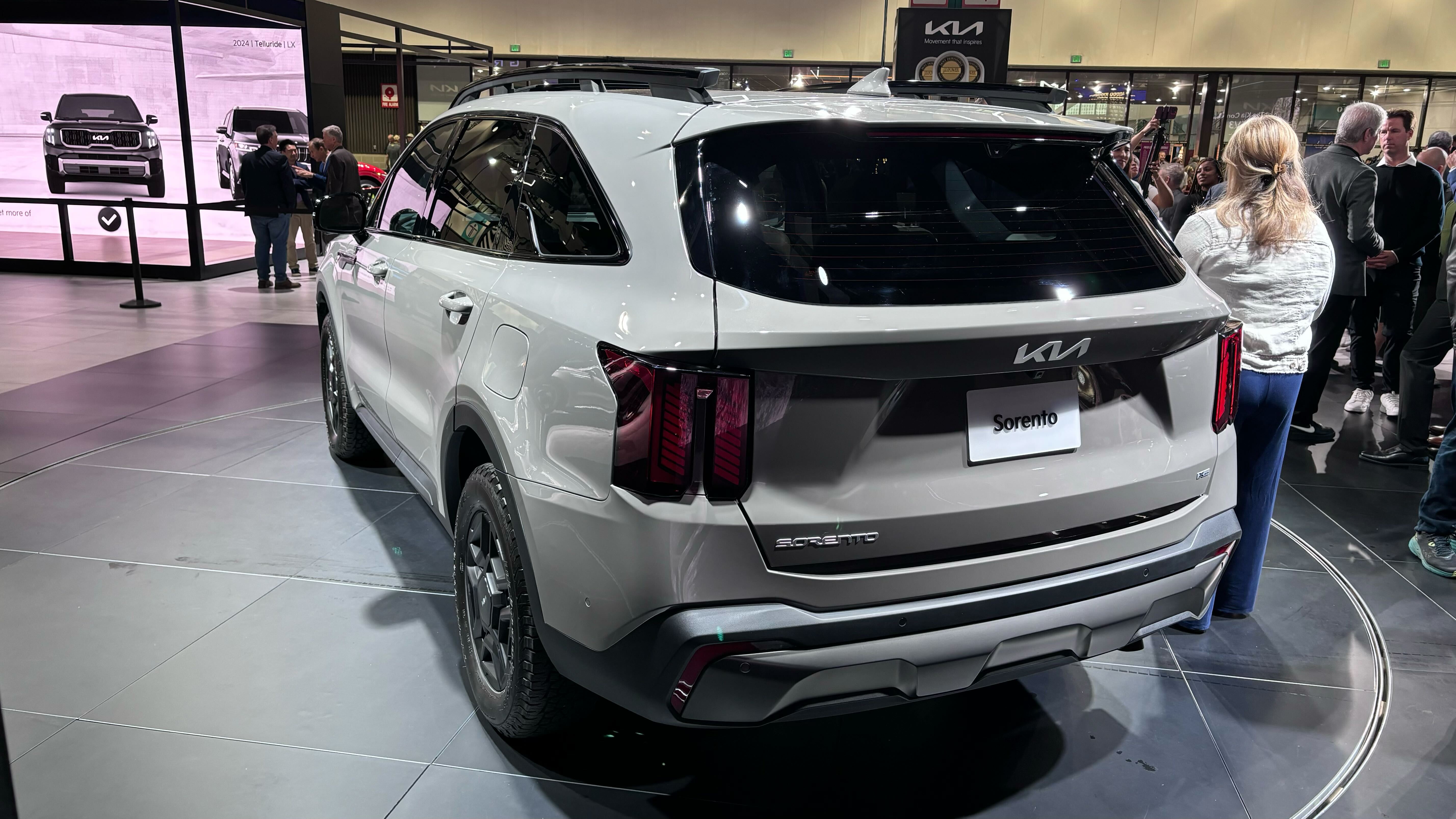 2024 Kia Sorento gets quite the update with striking style and new tech